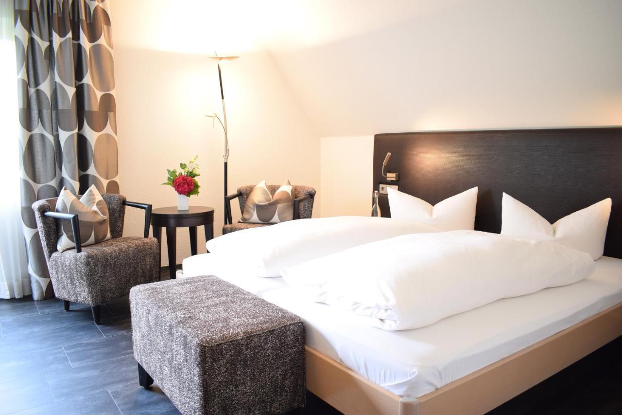 Castell Hotel & Restaurant Leinsweiler Dış mekan fotoğraf